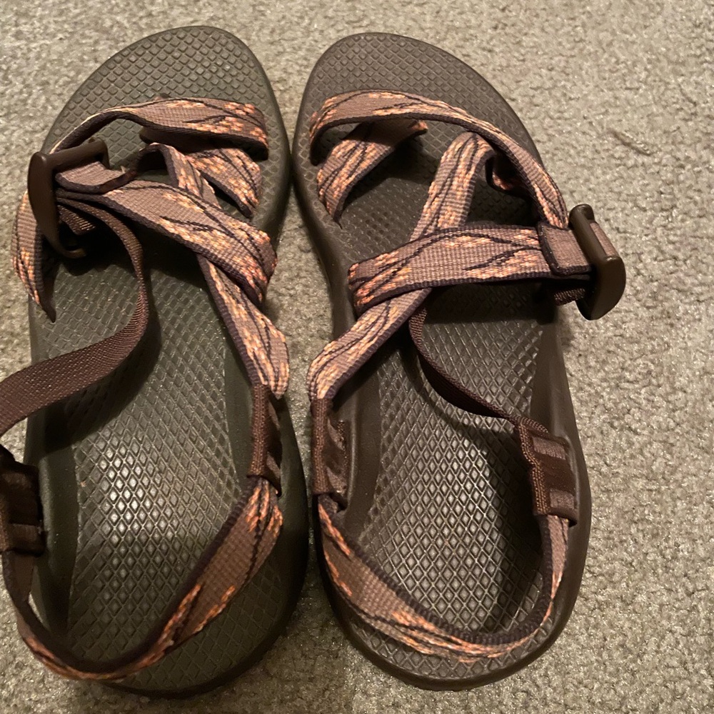 Chacos size 7 like new